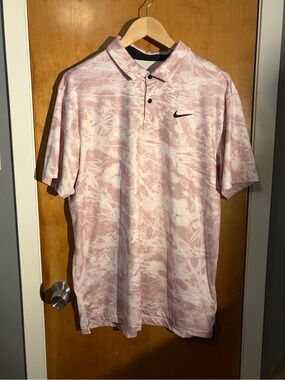 Nike Men’s Light Pink Marble-Print Polo Shirt